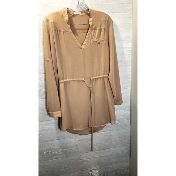 BLUSH Women's V- Neck‎ Long sleeve Tie Waist Hi Lo Hem Dress - Picture 3 of 6